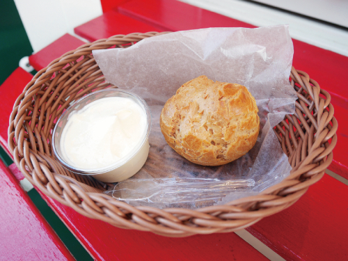 イルビニエの看板商品、シュークリーム