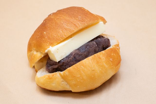 塩バターあんぱん