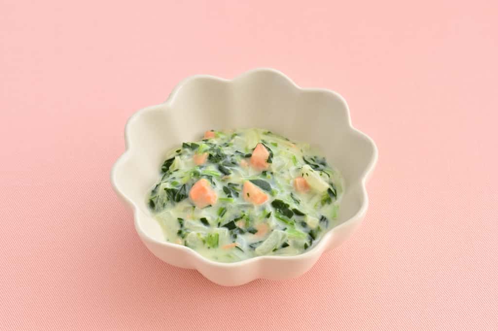 鮭とほうれん草のクリーム煮