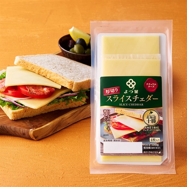 よつ葉　厚切りスライスチェダー　１００ｇ